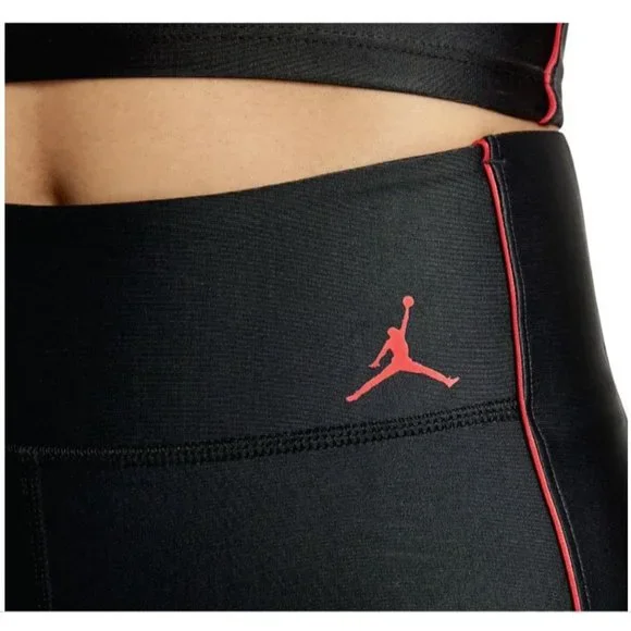 Jordan Women's Black DC7315-010 Athletic Tight Fit Running Bike Shorts Sz Small - Picture 4 of 16